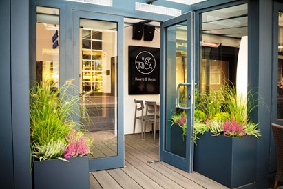 Apsilankymas kavinėje-bare „Nica“