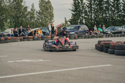 Važinėjimas kartingais dviem su TOP KART
