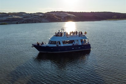 Plaukimas laivu Kuršių mariose iš Nidos