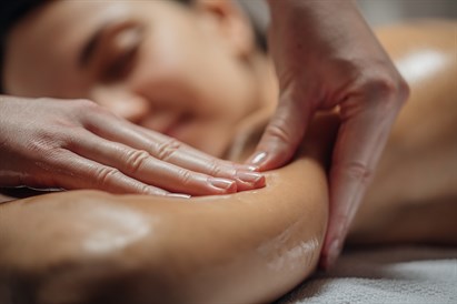 Klasikinis nugaros masažas klinikoje EFFECTUS