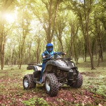 Pasivažinėjimas vaikišku keturračiu