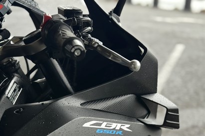 Dienos išvyka sportiniu HONDA motociklu