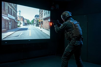 Pramogaukite modernioje EHUNT šaudykloje