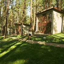 Nakvynė BELVILYJE keturviečiame namelyje