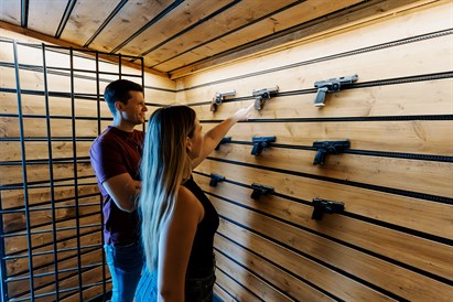 Išbandyk taiklumą EHUNT šaudymo centre!