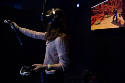 „VR City“ pramogos dviem