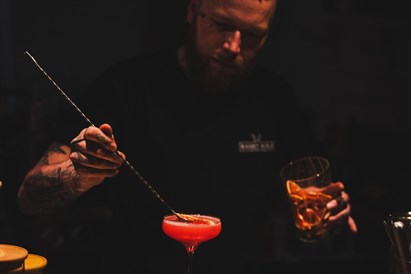 Kokteilių dirbtuvės gastrobare RABBIT HOLE
