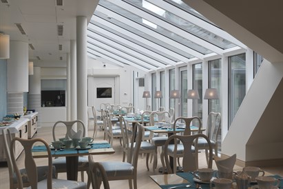 1 nakvynė viešbutyje „Le Chevalier Relais“ Rygoje