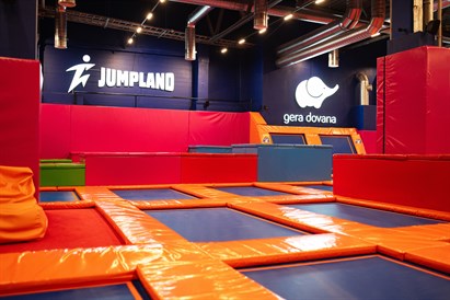 Apsilankymas JUMPLAND trečiadienį dviem