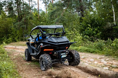 Pasivažinėjimas bagiu MOTOBORIS trasoje