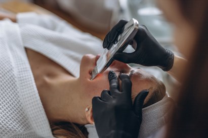 Ultragarsinis veido valymas Vilniuje