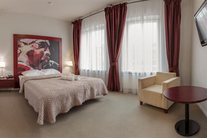 2 naktų poilsis šeimai viešbutyje „Jazz Hotel Navalis“