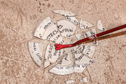 Emocijų paleidimas daužymo kambaryje