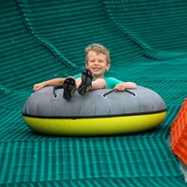 Pramogos nuotykių parke „Tarzanija“