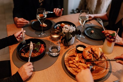 Vakarienė restorane „Old Town Grill“