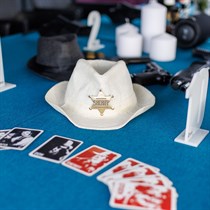 Mafijos žaidimas plaukiant laivu