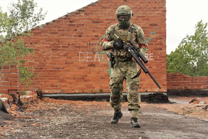 Šventė su šratasvydžio žaidimu „Airsoft War“