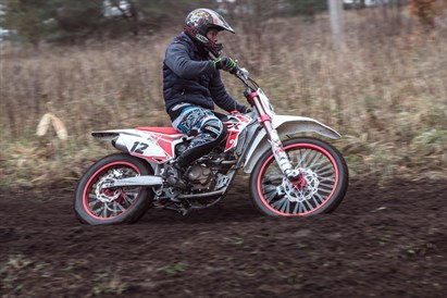 Dovanų čekis motokroso pramogoms