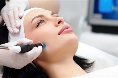 5 žingsnių veido valymas „HydraFacial“