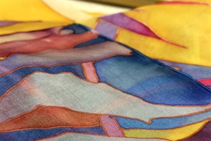 Tapyba ant šilko dviem