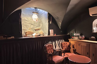 „Mystic SPA“: karštų akmenų masažas