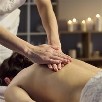 „Jaunatvės namai“: antistresinis masažas