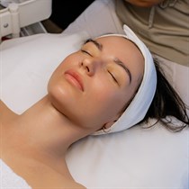 Veido odą atgaivinanti karboksiterapija