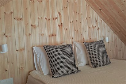 Nakvynė namelyje „Miško kortai“ + ofuro vonia