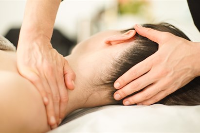 Nugaros, pečių juostos ir veido masažas