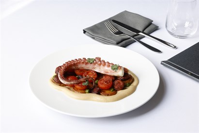 Ištaigingi patiekalai restorane „Vila Komoda“