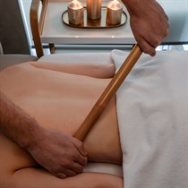 Kūno masažas su bambukų lazdelėmis + 2 dovanos
