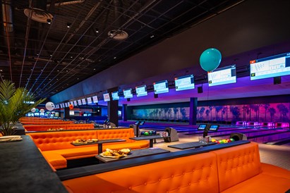 Žaiskite boulingą „ACTION! by Apollo“