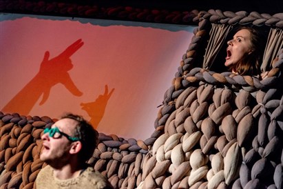 Apsilankymas rankų šešėlių teatre vaikams